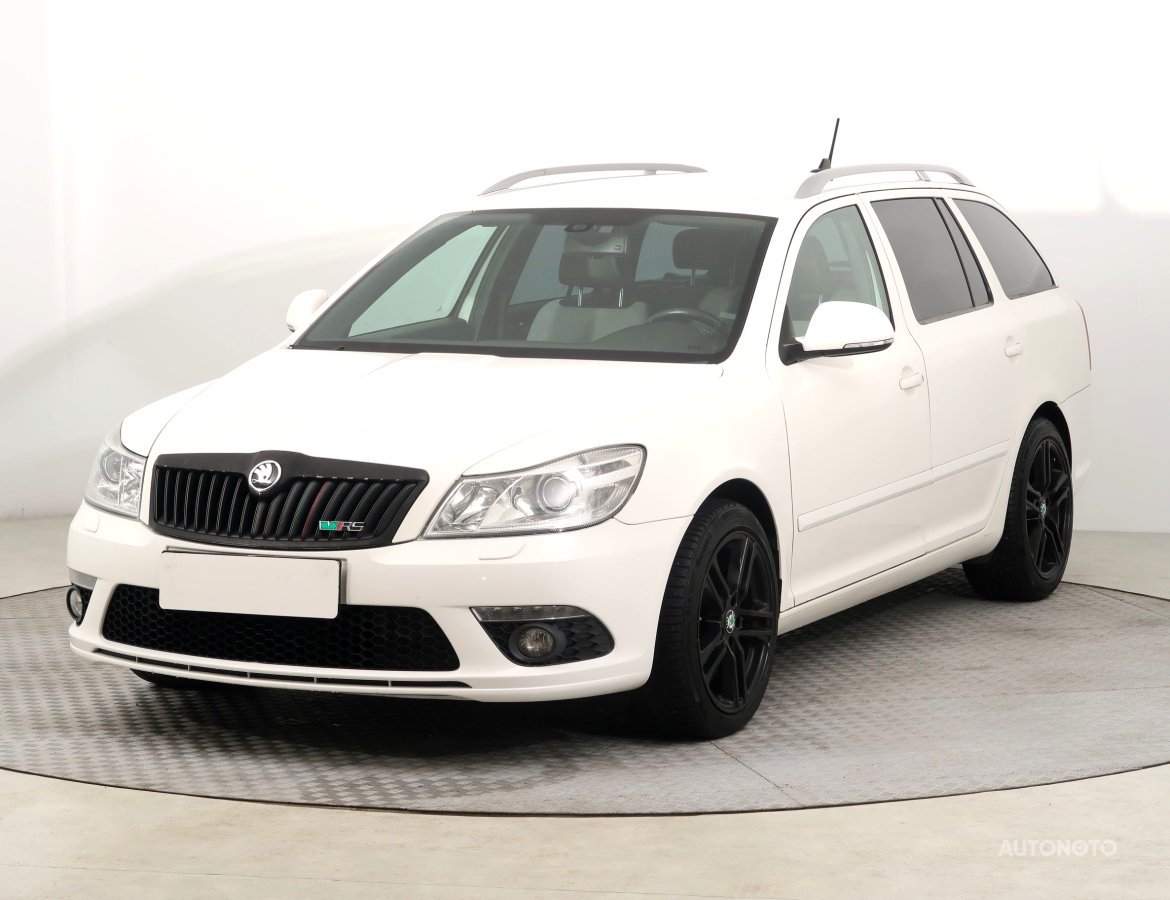 Škoda Octavia, 2011 - pohled č. 3