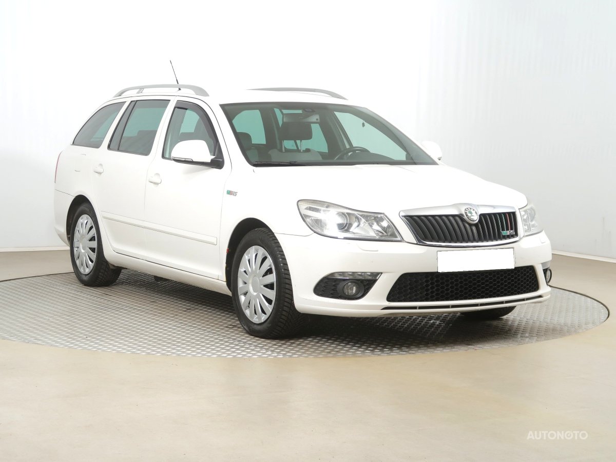 Škoda Octavia, 2010 - celkový pohled