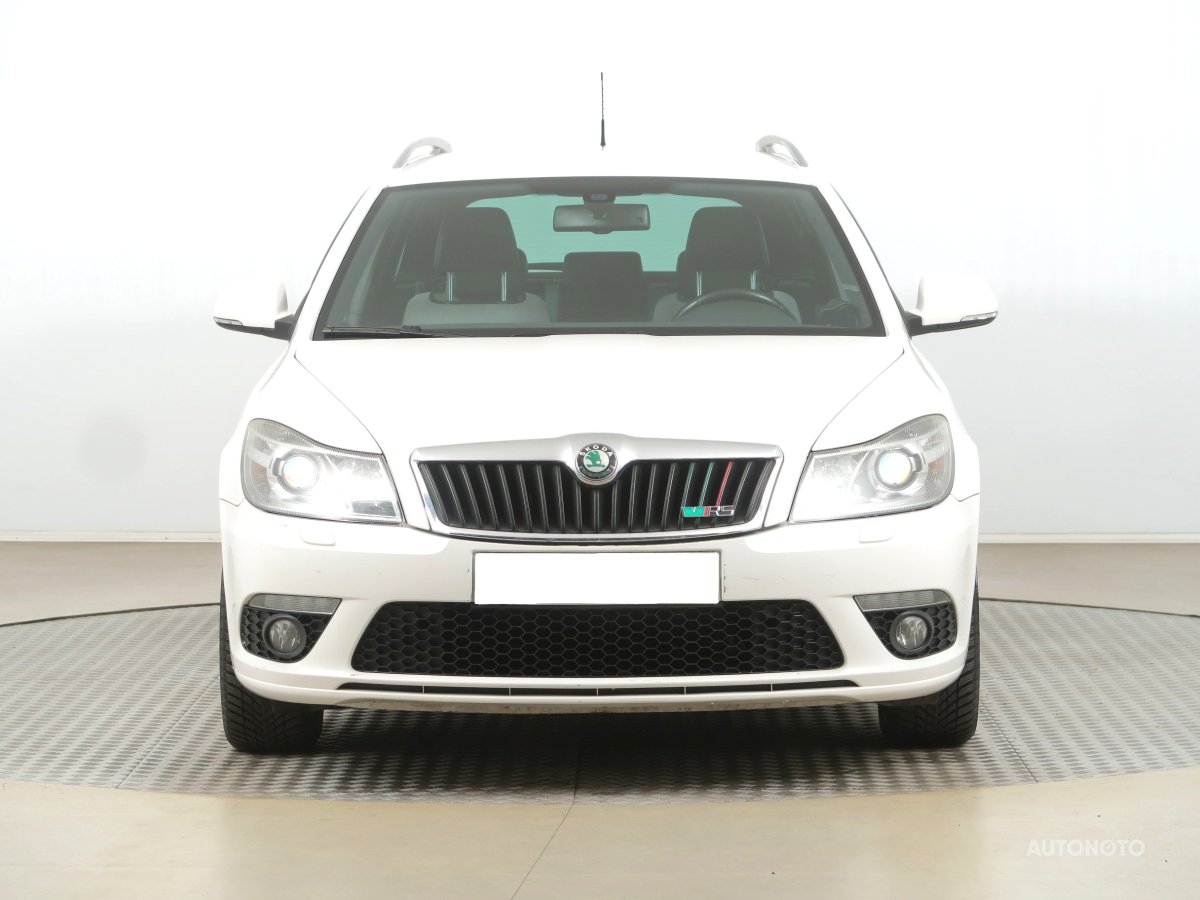 Škoda Octavia, 2010 - pohled č. 2