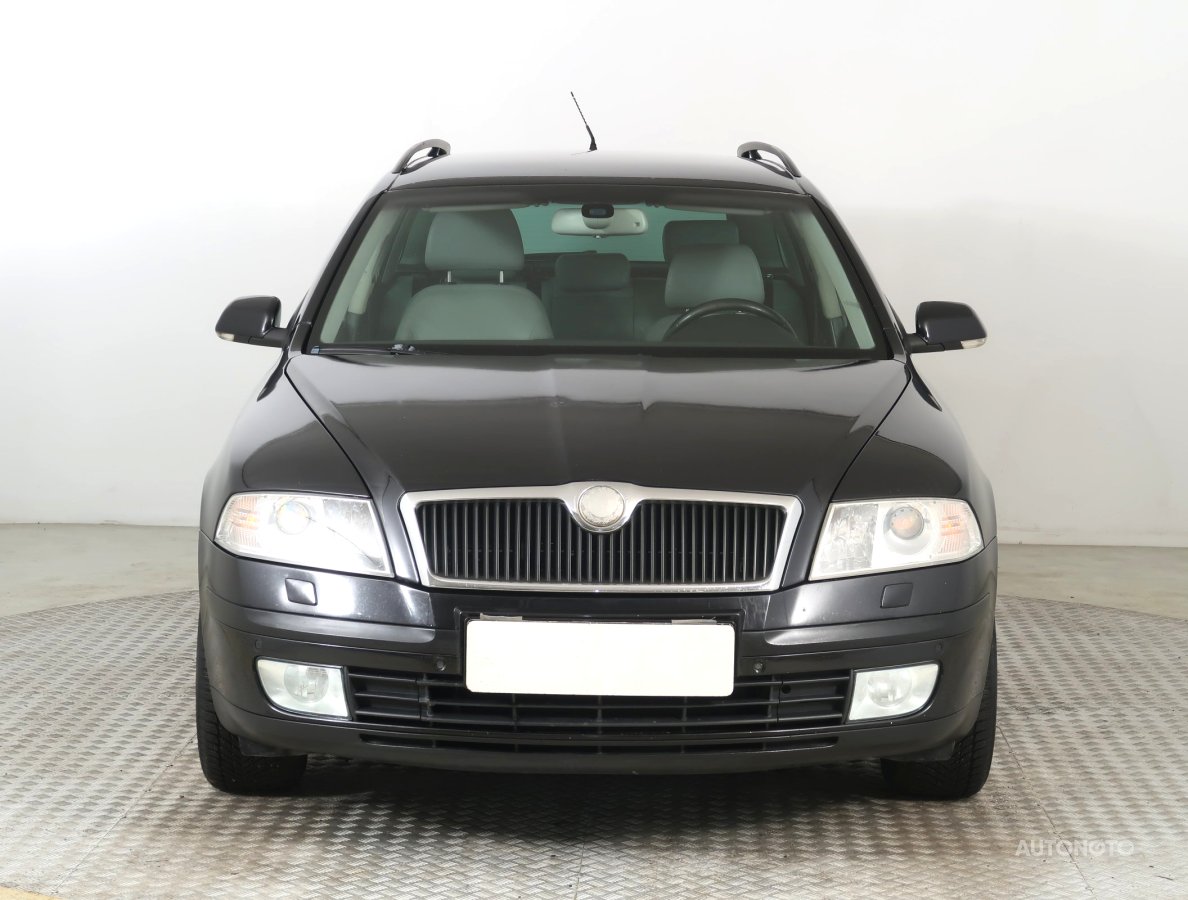 Škoda Octavia, 2008 - pohled č. 2