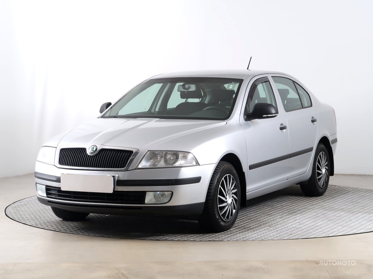 Škoda Octavia, 2012 - pohled č. 3