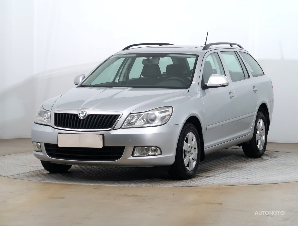 Škoda Octavia, 2012 - pohled č. 3