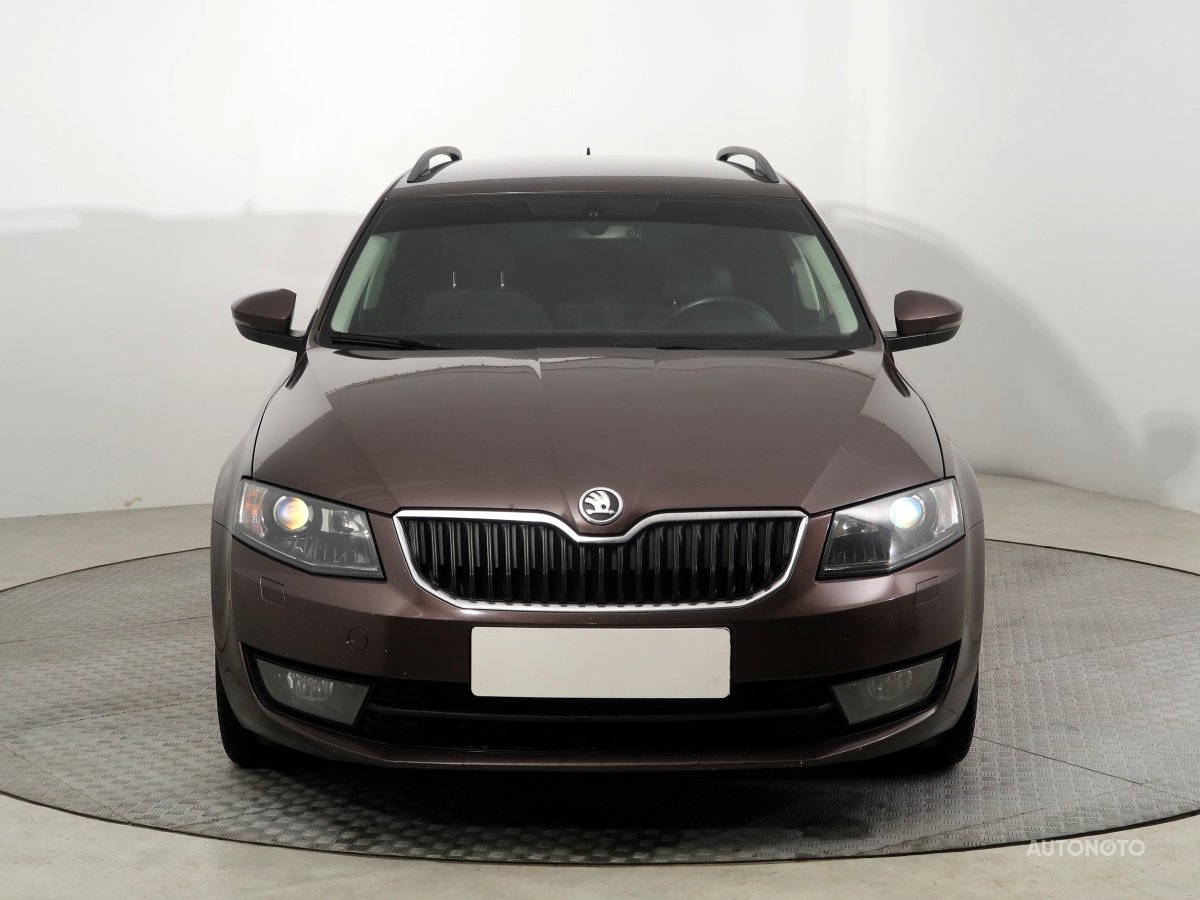 Škoda Octavia, 2014 - pohled č. 2
