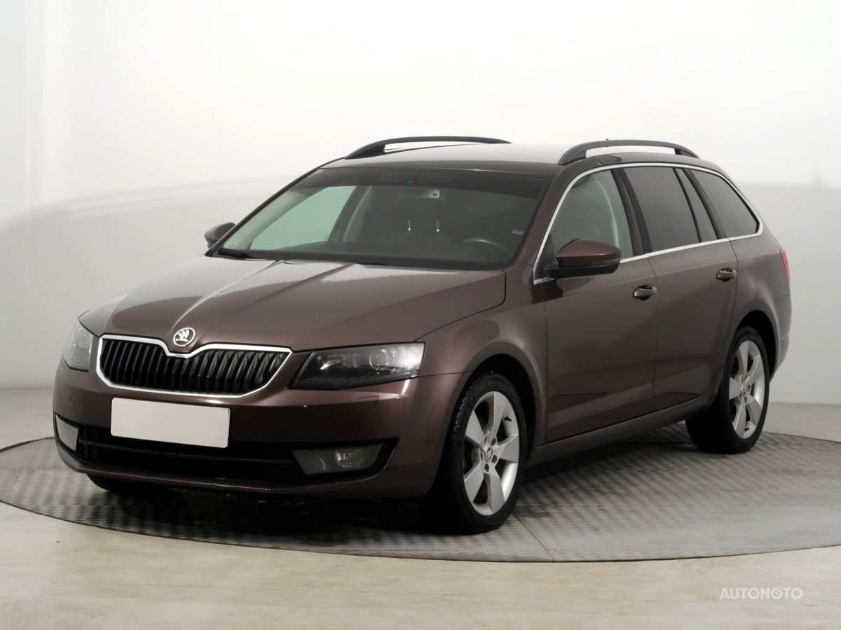 Škoda Octavia, 2014 - pohled č. 3