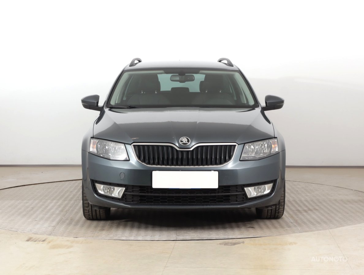 Škoda Octavia, 2015 - pohled č. 2
