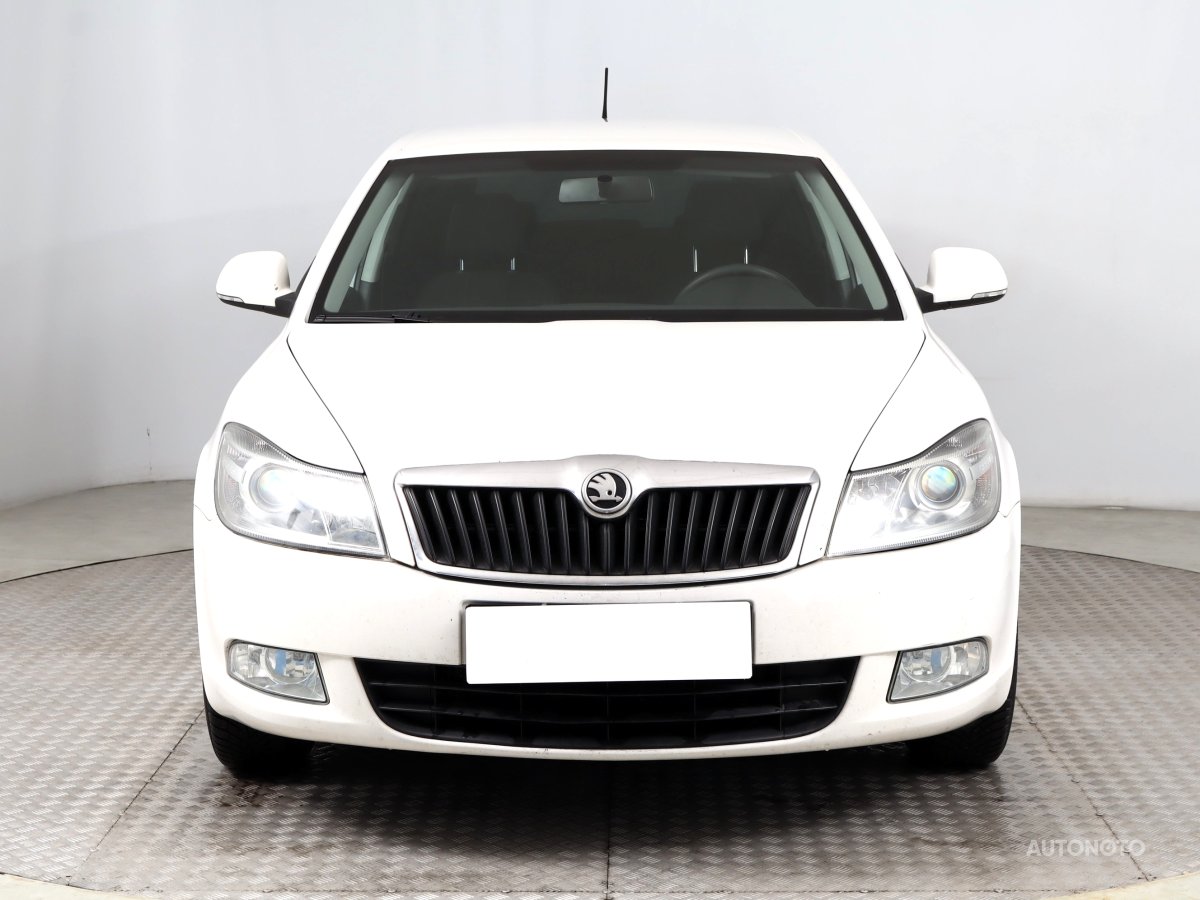 Škoda Octavia, 2012 - pohled č. 2