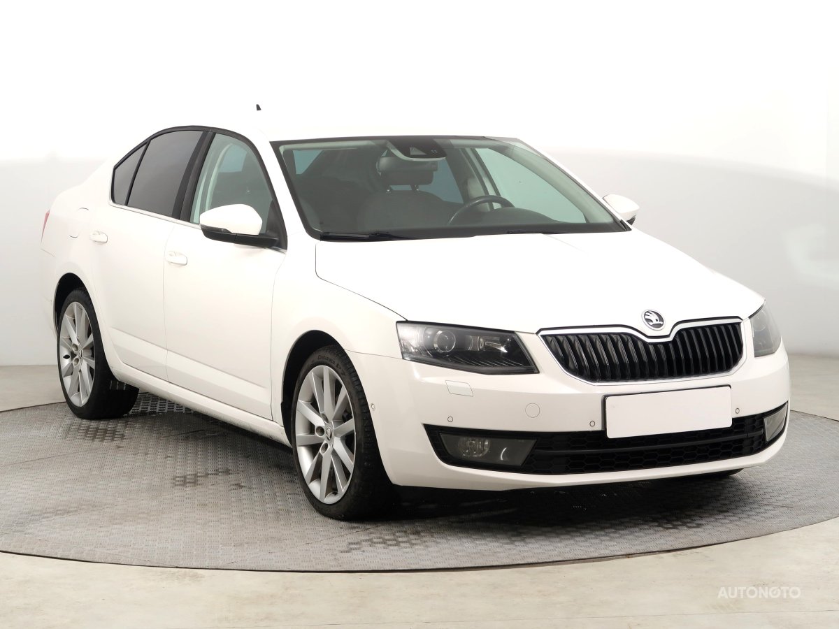Škoda Octavia, 2013 - celkový pohled