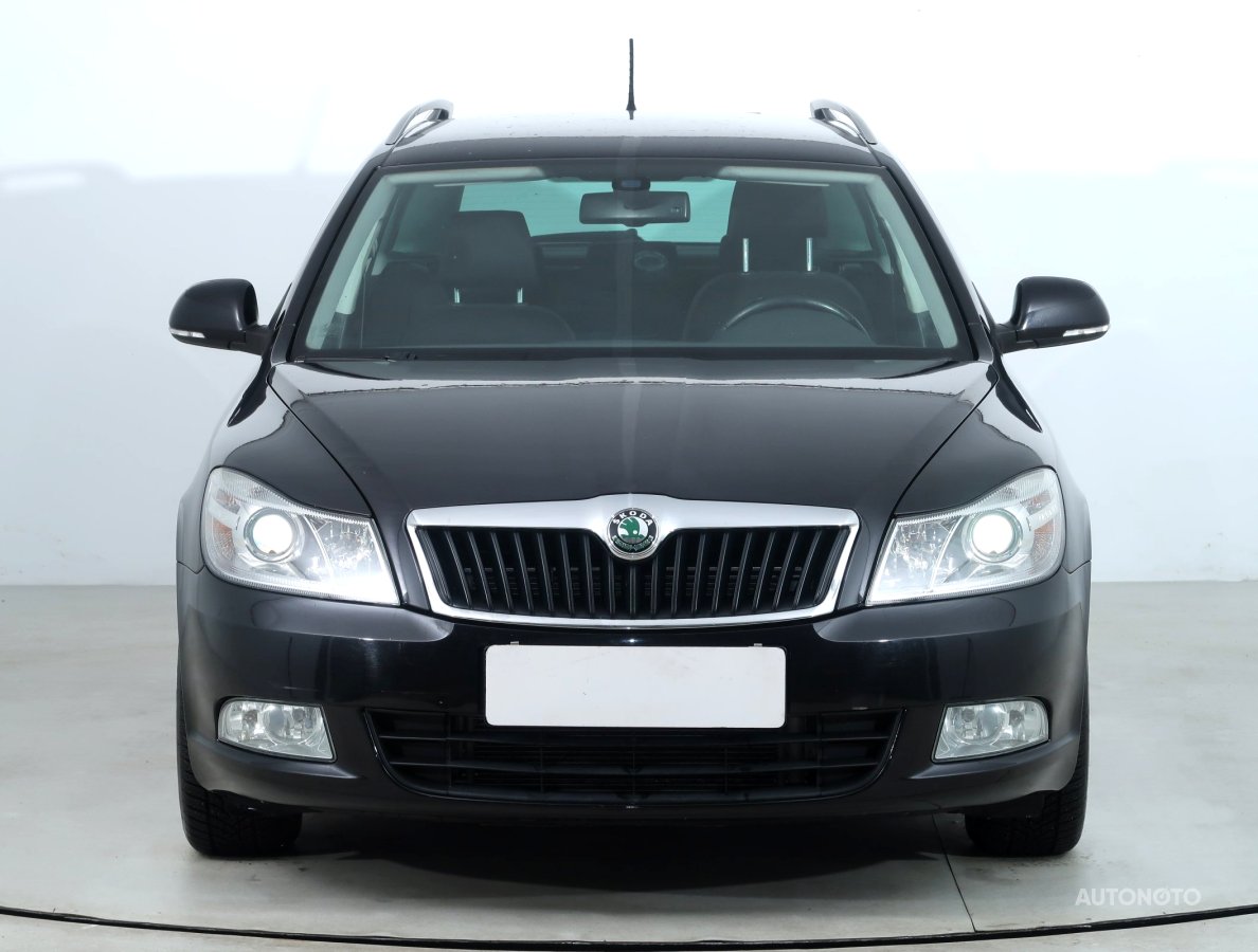 Škoda Octavia, 2012 - pohled č. 2