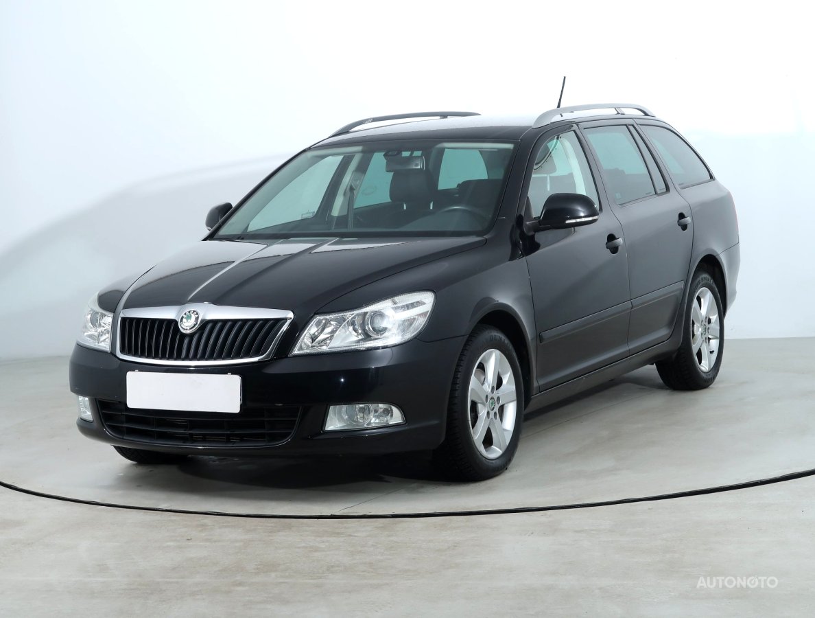 Škoda Octavia, 2012 - pohled č. 3