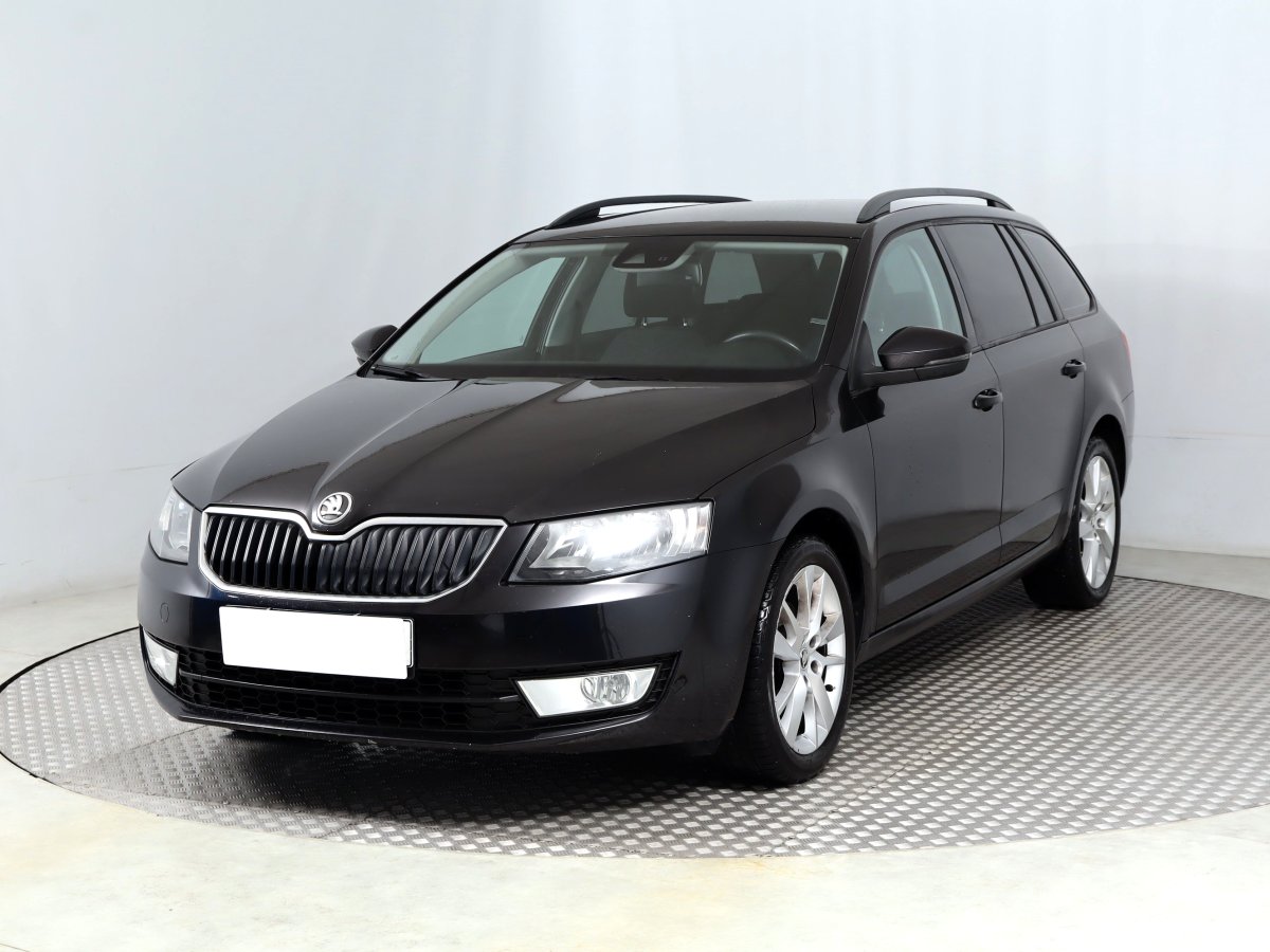 Škoda Octavia, 2013 - pohled č. 3