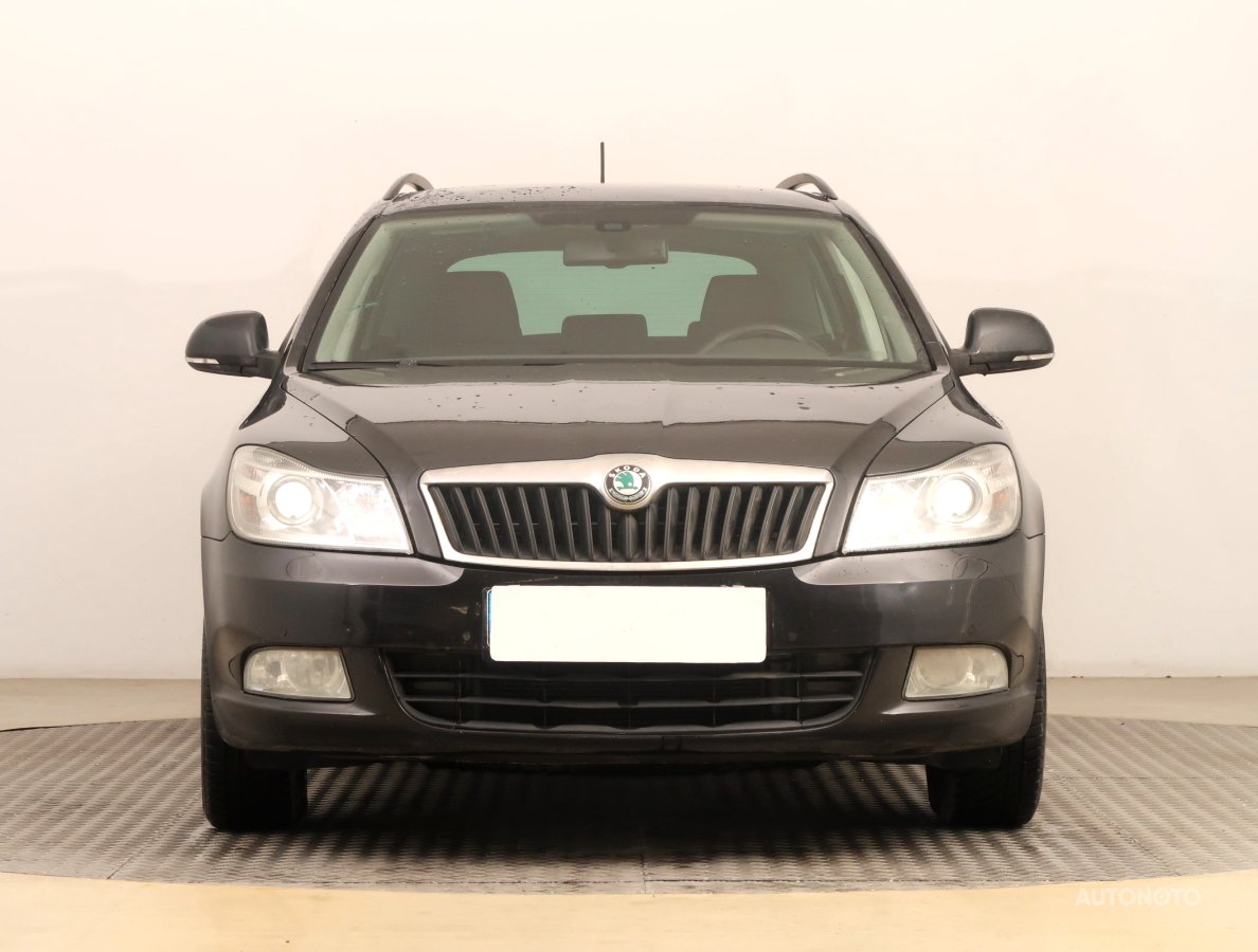 Škoda Octavia, 2013 - pohled č. 2