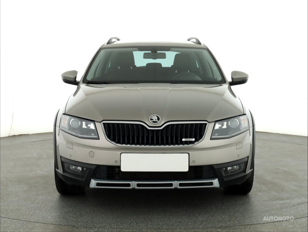 Škoda Octavia, 2015 - pohled č. 2