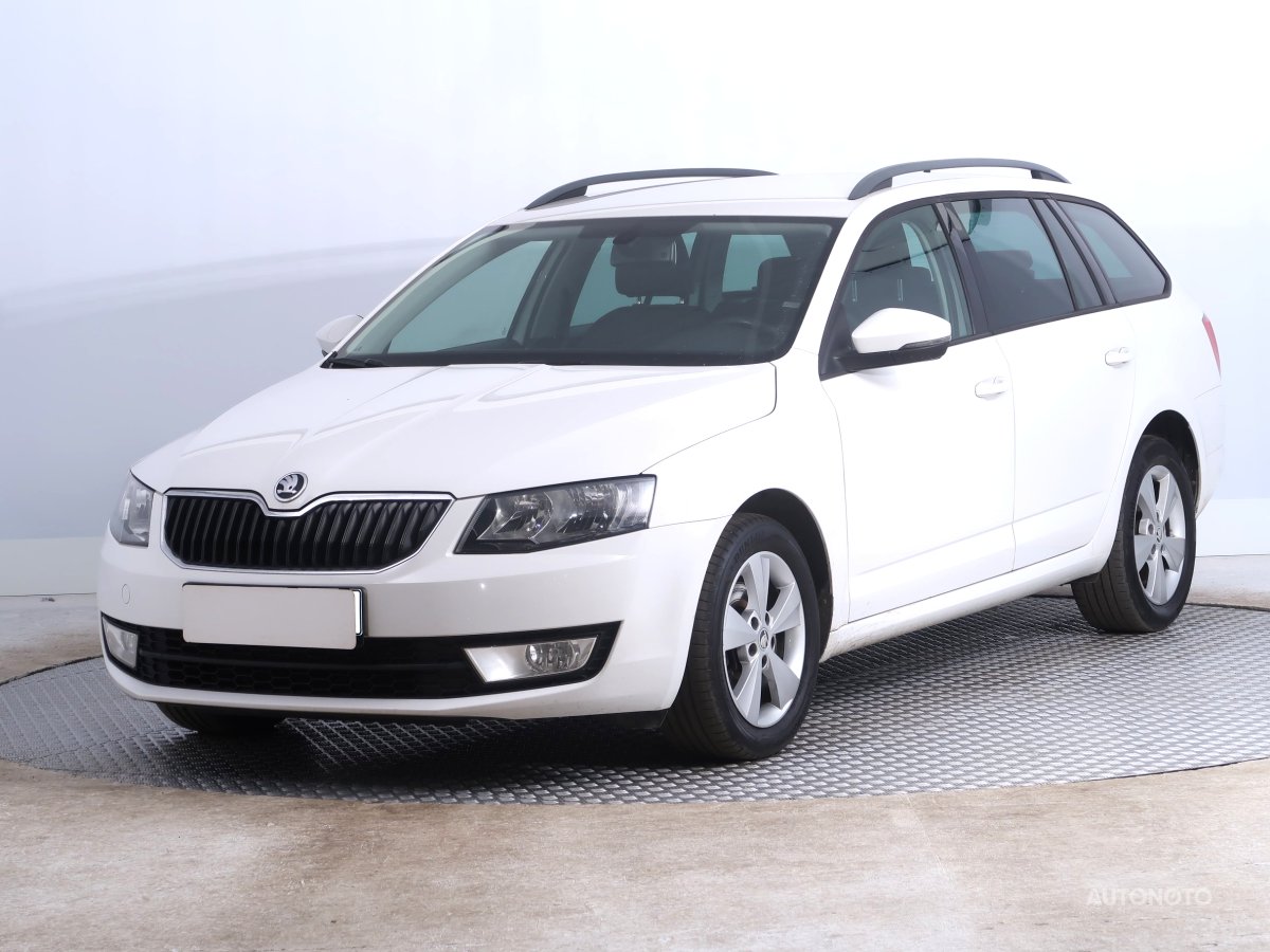 Škoda Octavia, 2015 - pohled č. 3