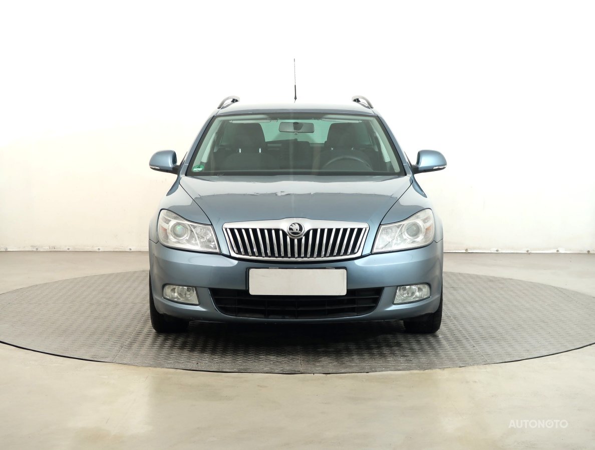 Škoda Octavia, 2009 - pohled č. 2