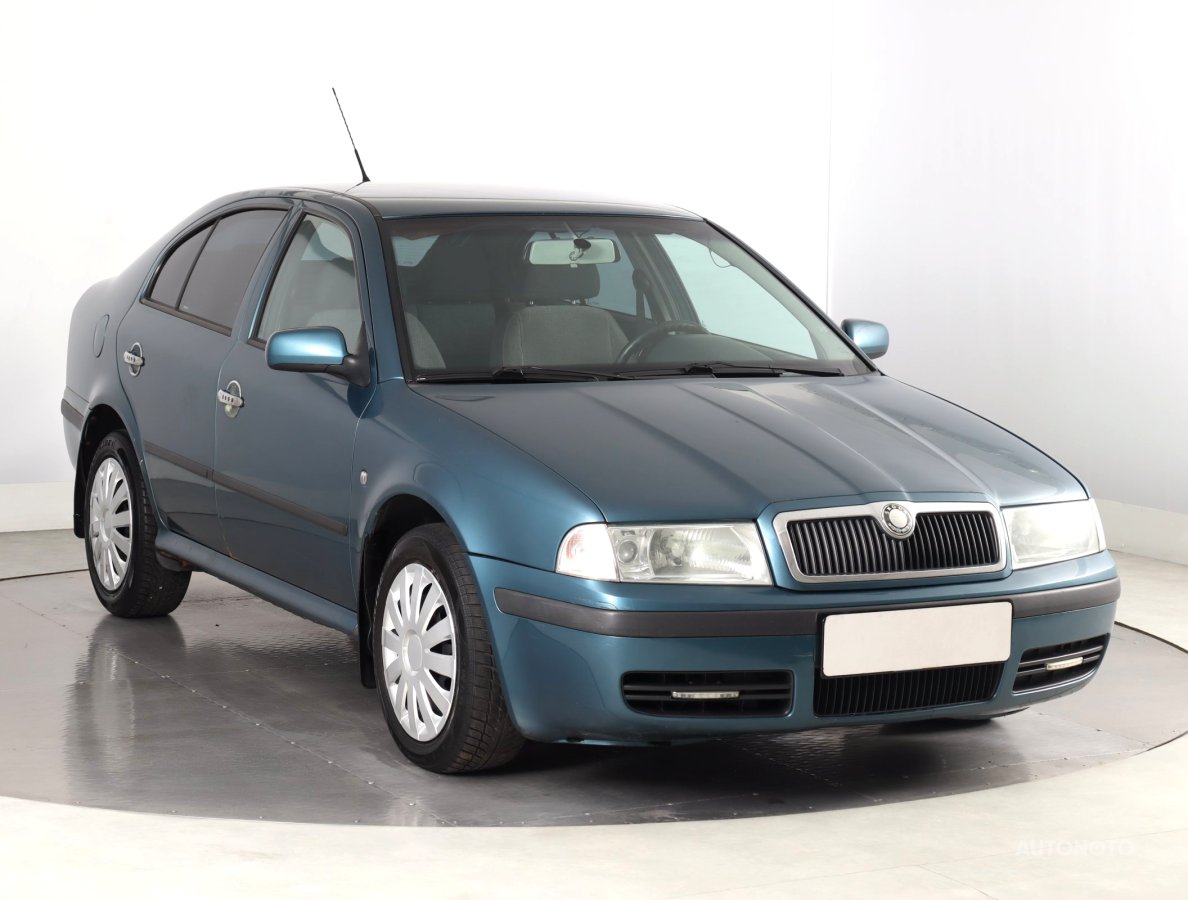 Škoda Octavia, 2004 - celkový pohled