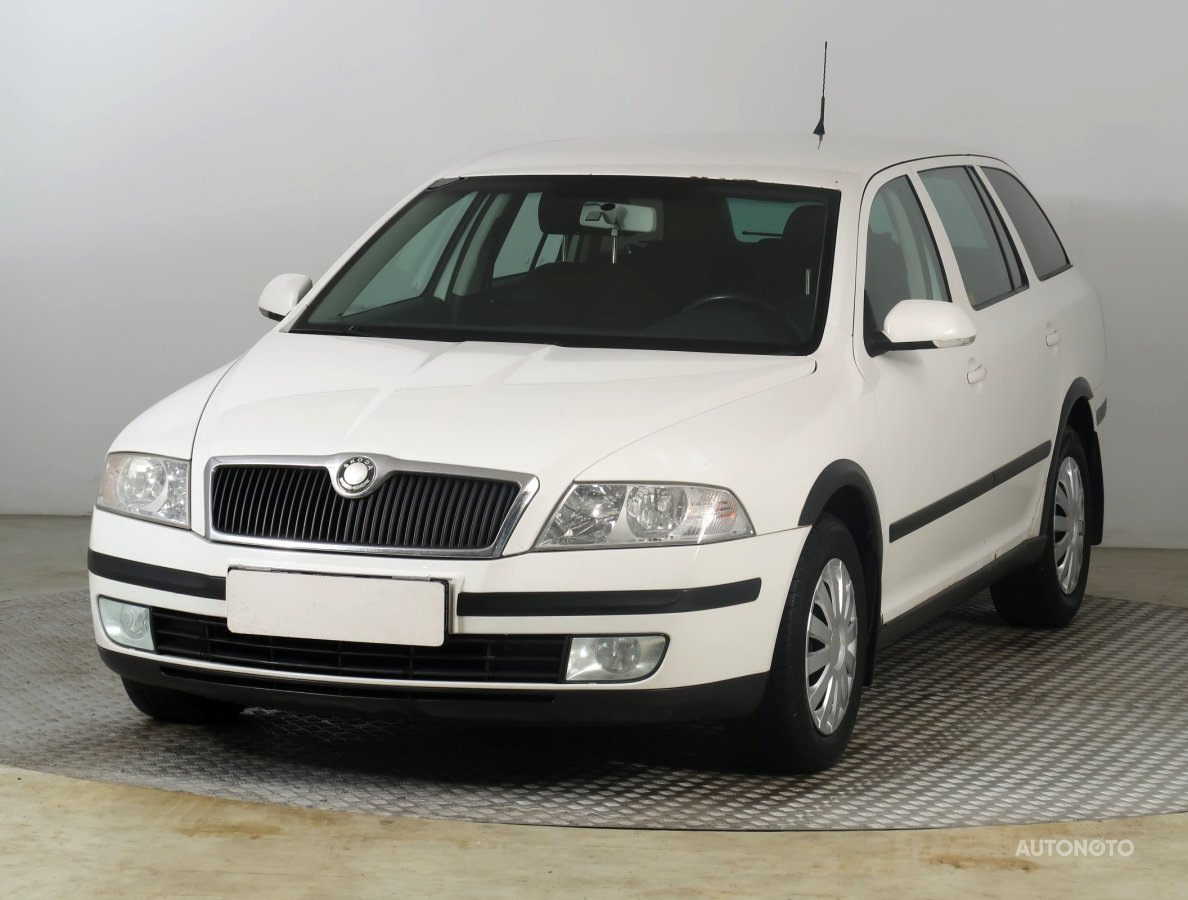 Škoda Octavia, 2008 - pohled č. 3