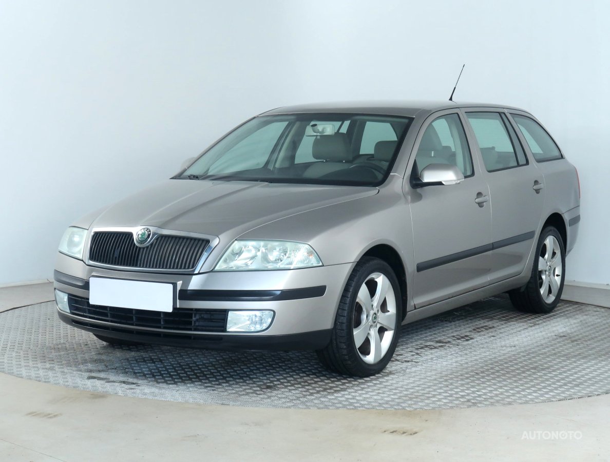 Škoda Octavia, 2007 - pohled č. 3