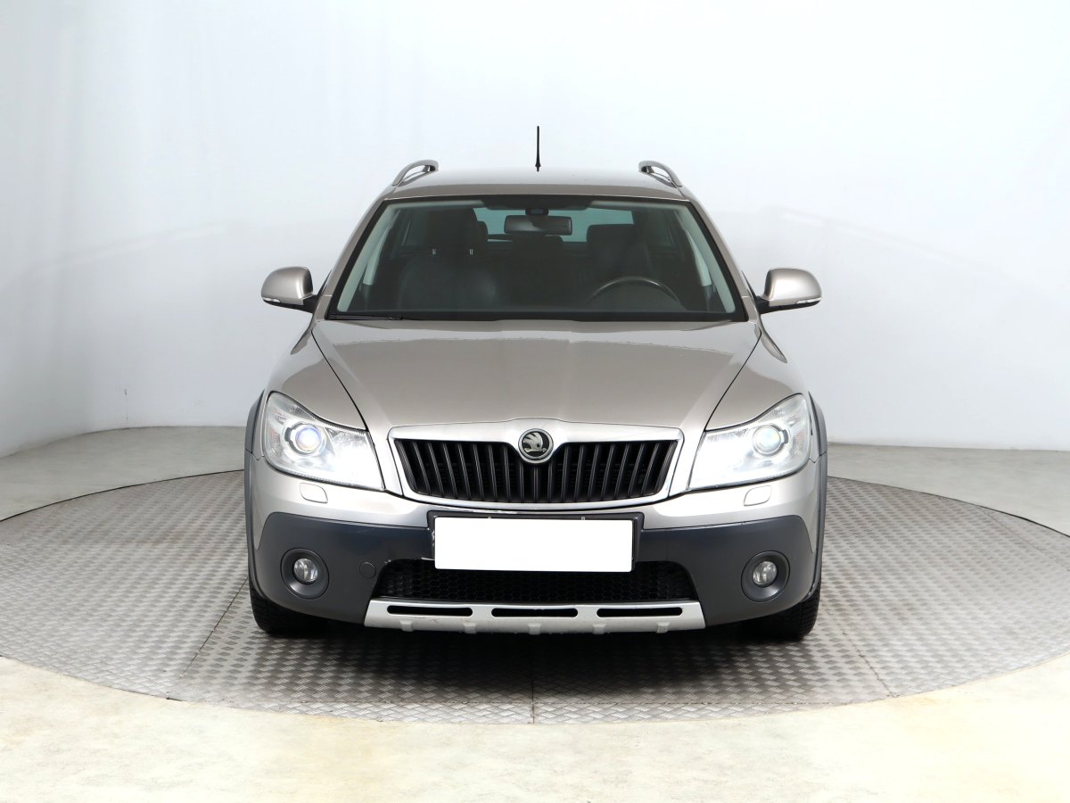 Škoda Octavia, 2012 - pohled č. 2