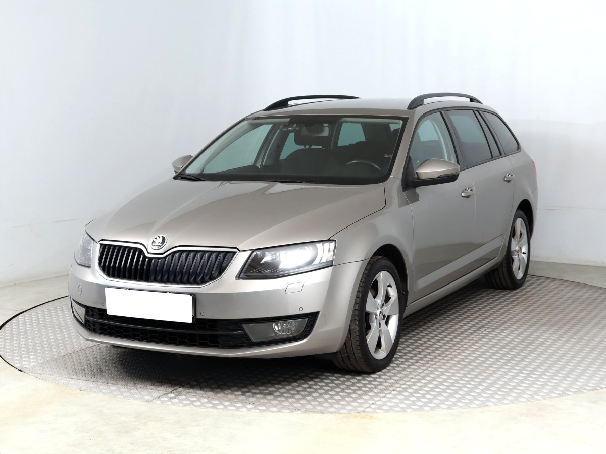 Škoda Octavia, 2015 - pohled č. 3