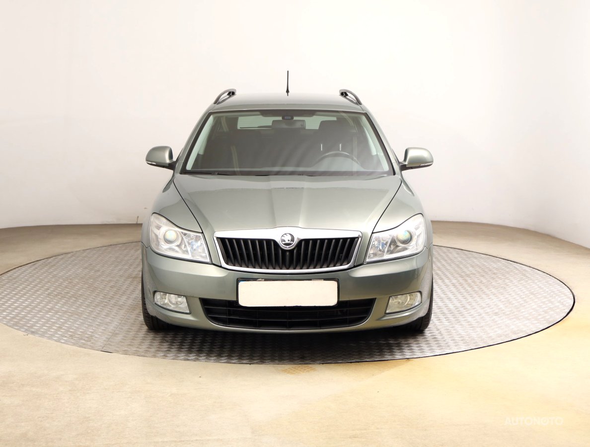 Škoda Octavia, 2011 - pohled č. 2