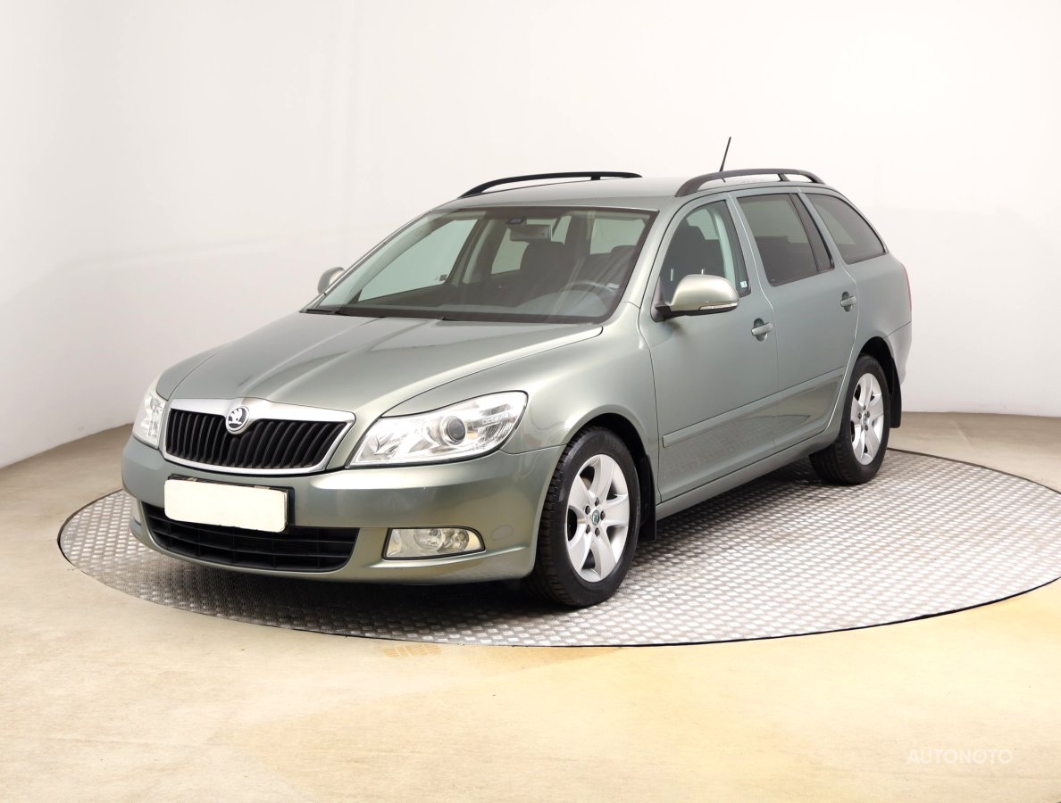 Škoda Octavia, 2011 - pohled č. 3