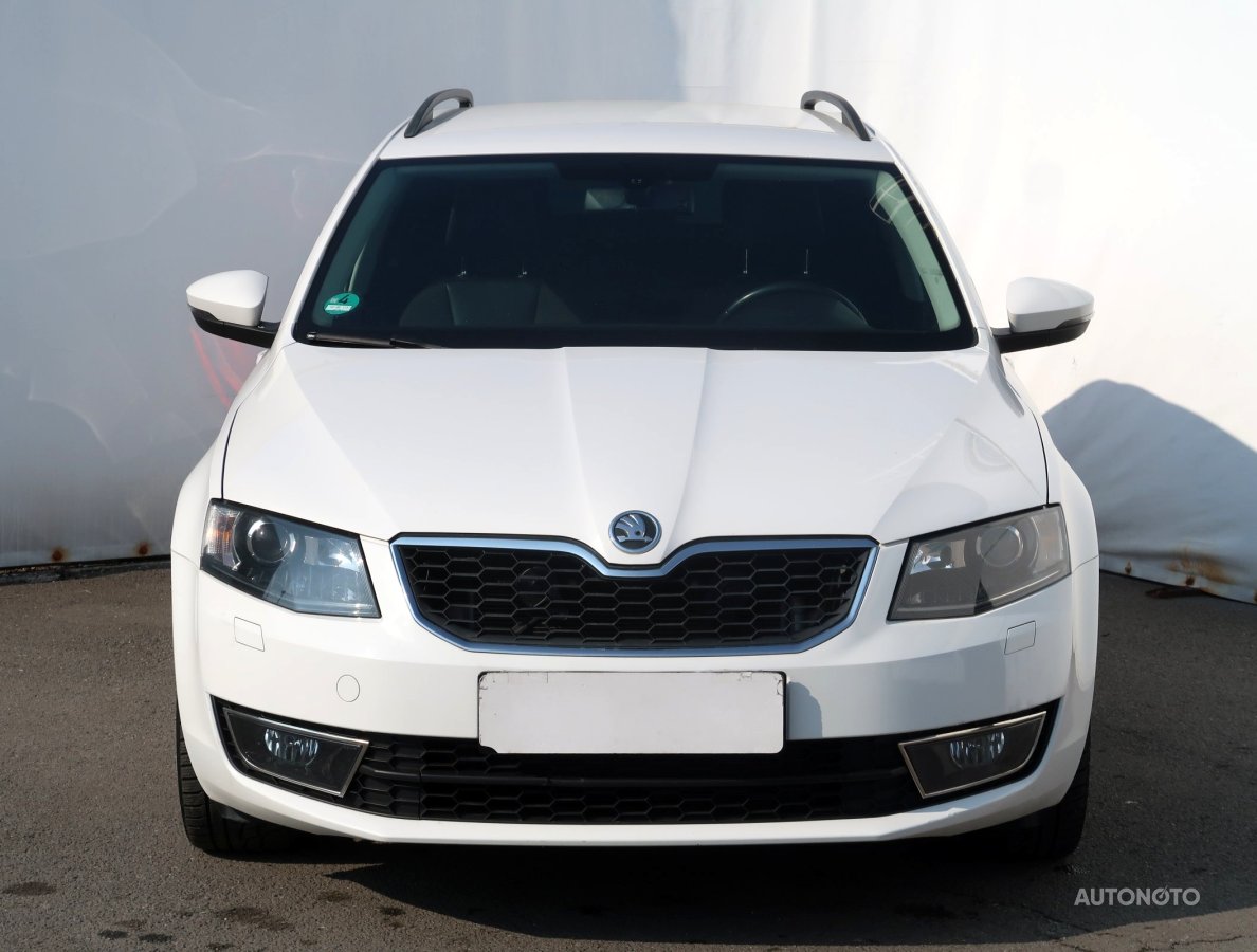Škoda Octavia, 2013 - pohled č. 2