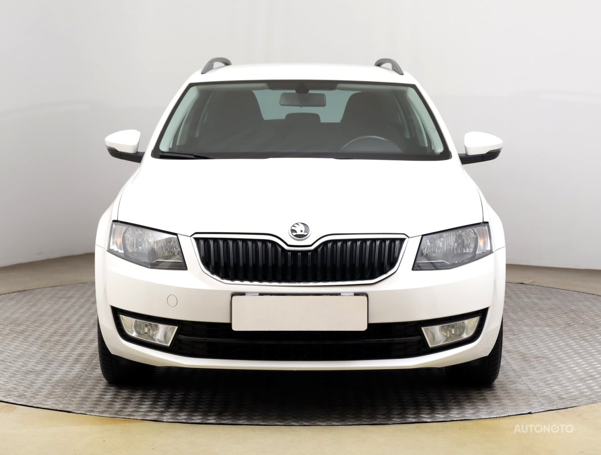 Škoda Octavia, 2015 - pohled č. 2