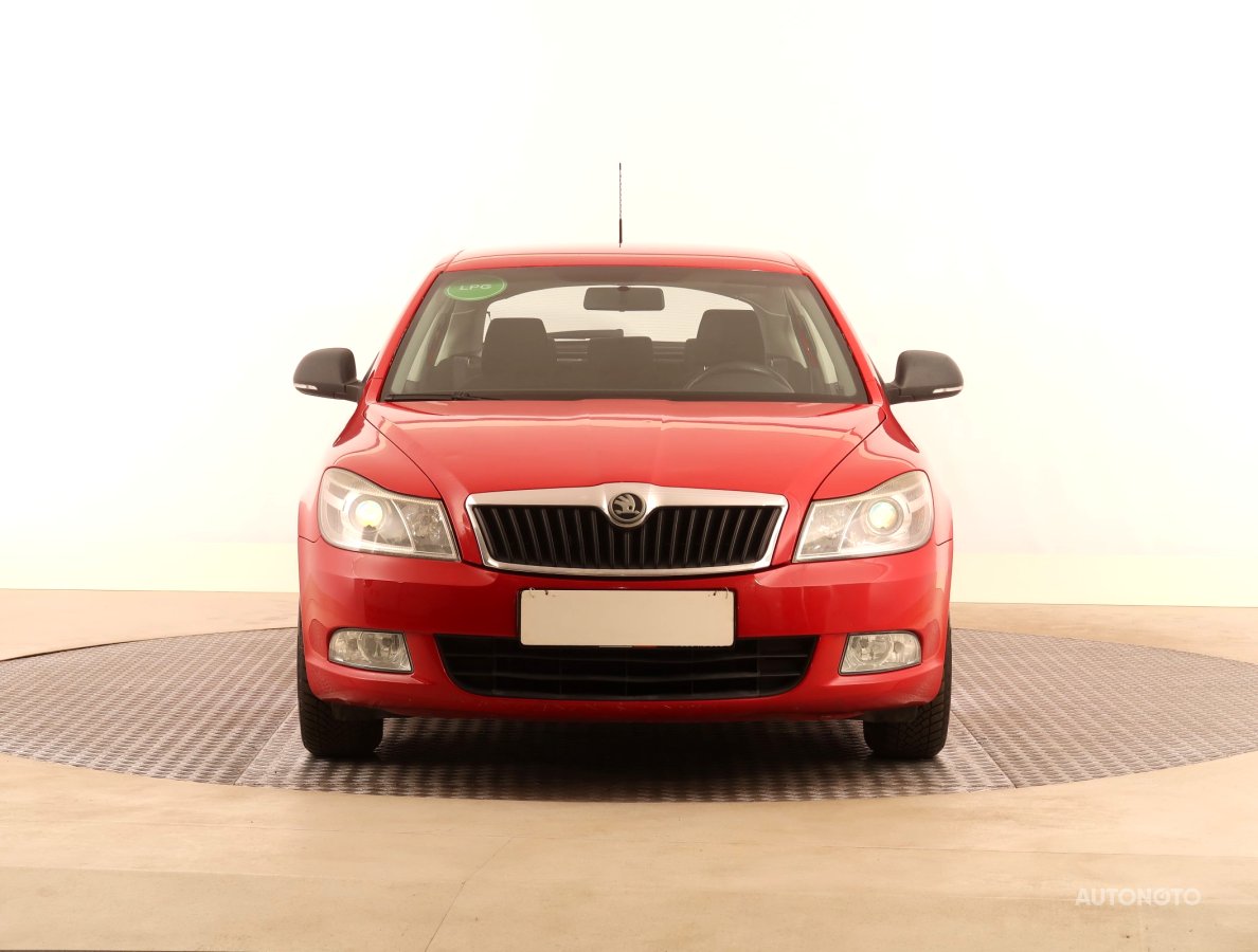 Škoda Octavia, 2009 - pohled č. 2