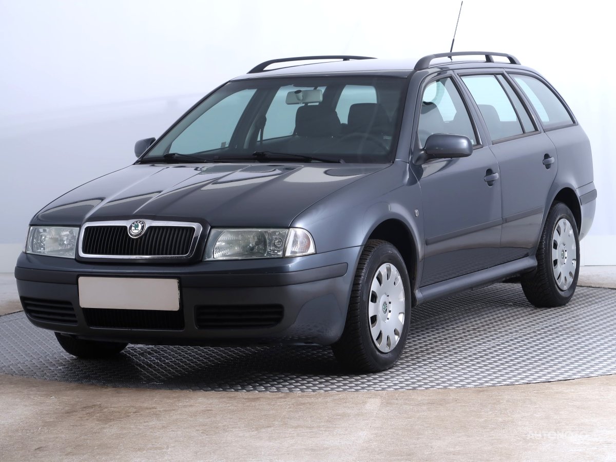 Škoda Octavia, 2009 - pohled č. 3