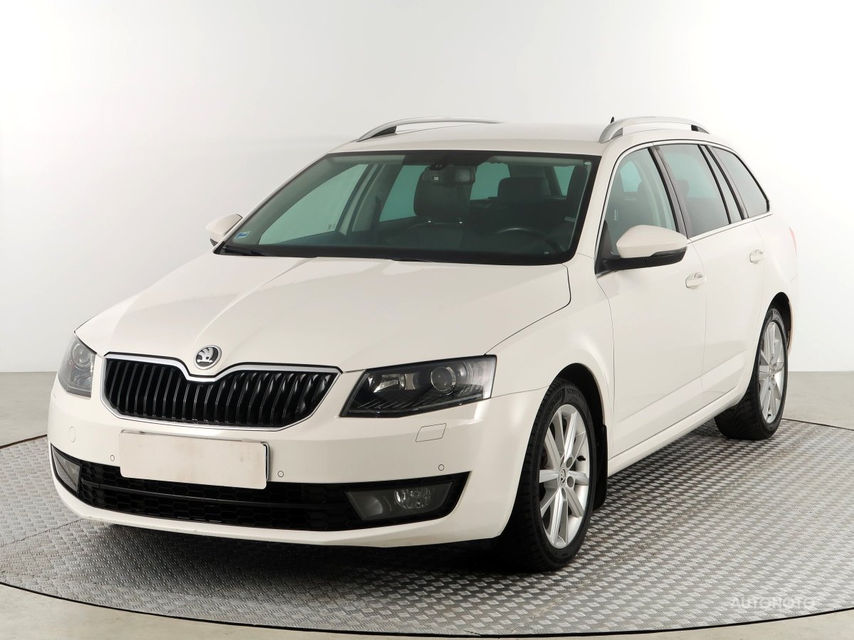 Škoda Octavia, 2013 - pohled č. 3