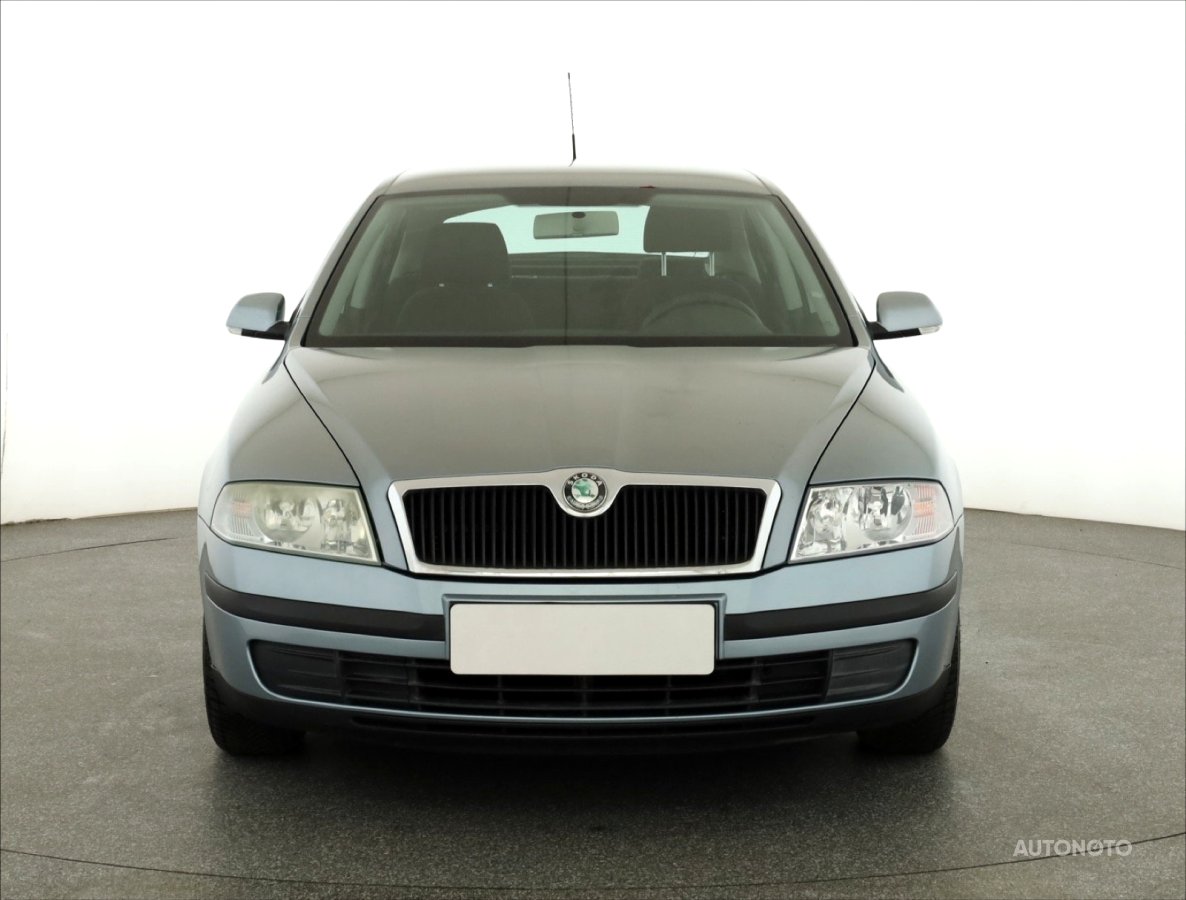 Škoda Octavia, 2006 - pohled č. 2