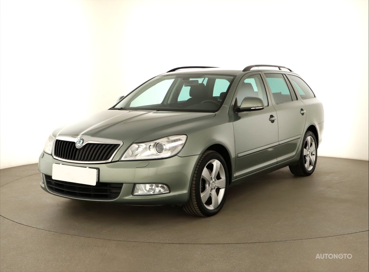 Škoda Octavia, 2011 - pohled č. 3