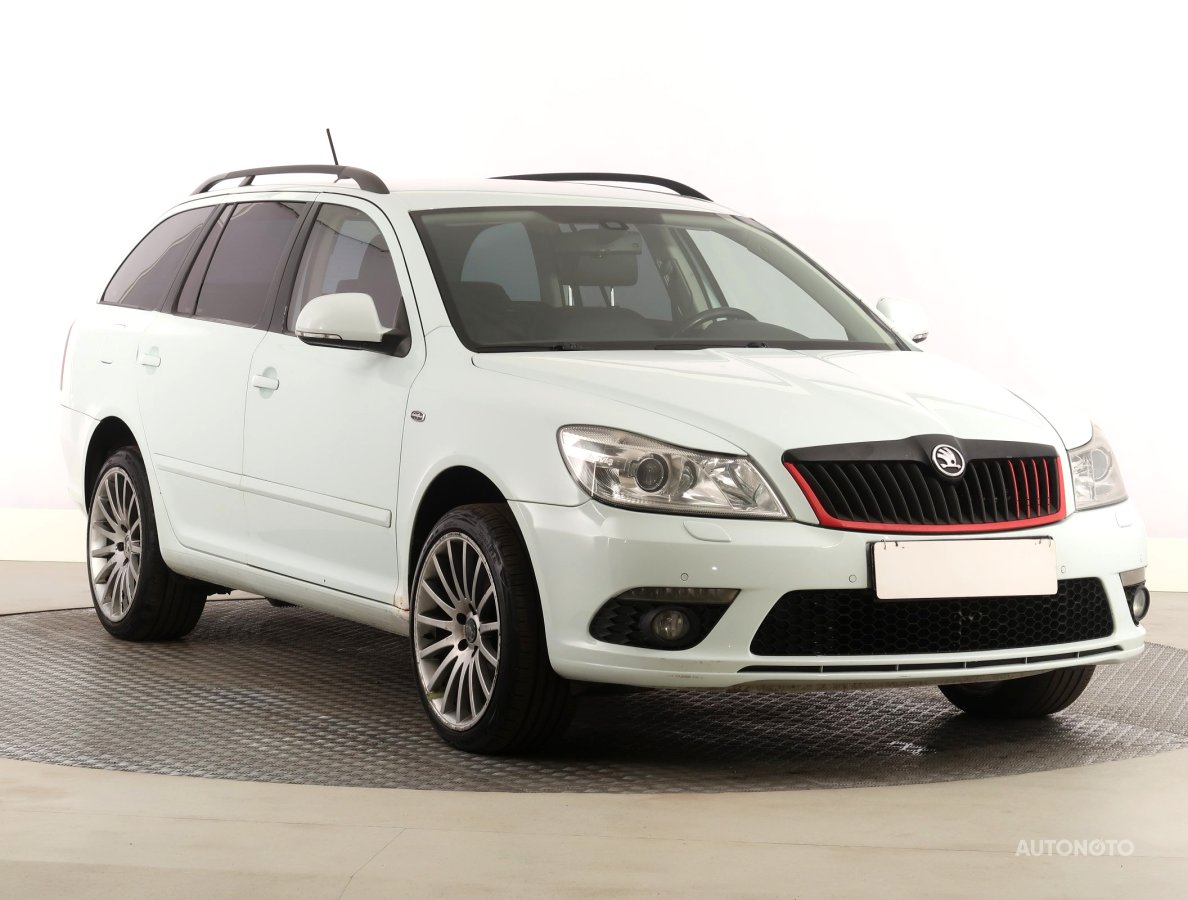 Škoda Octavia, 2011 - celkový pohled