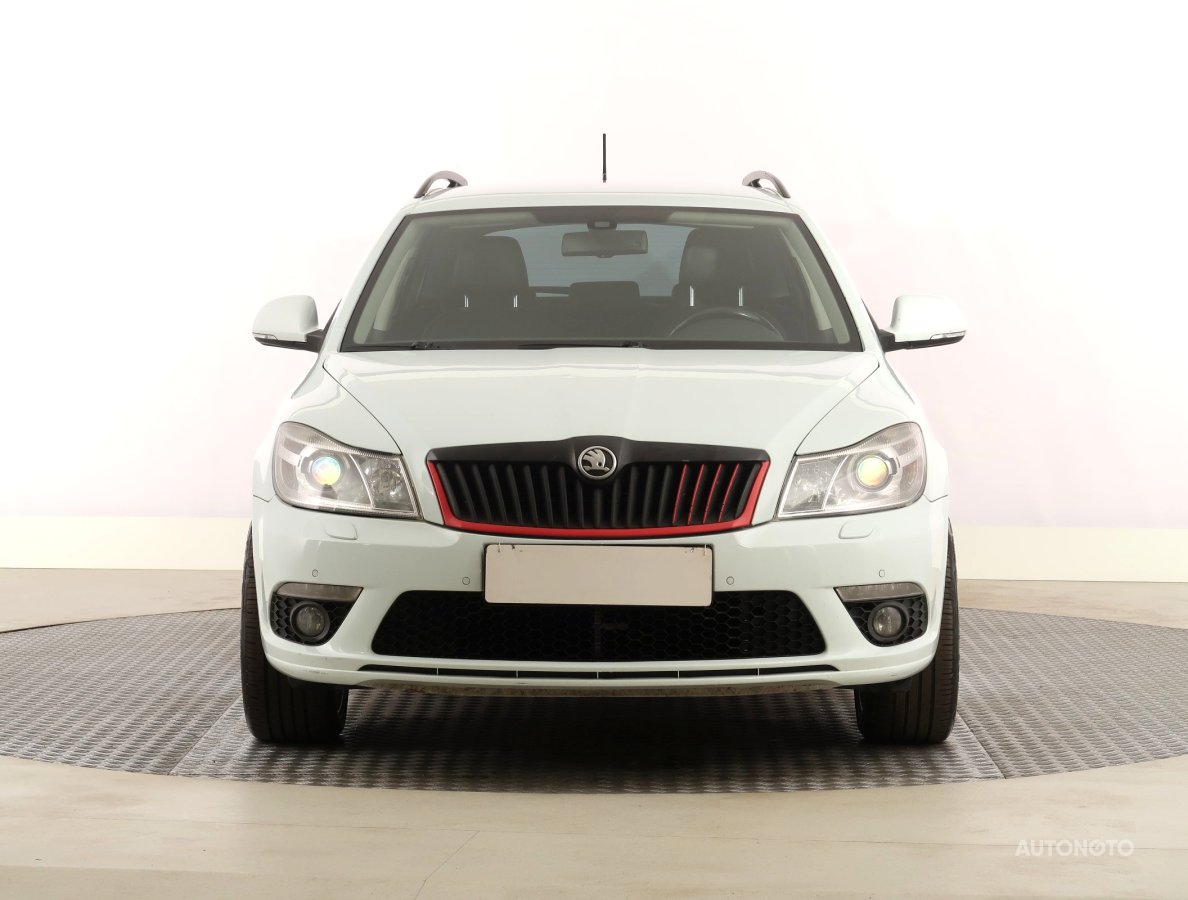 Škoda Octavia, 2011 - pohled č. 2