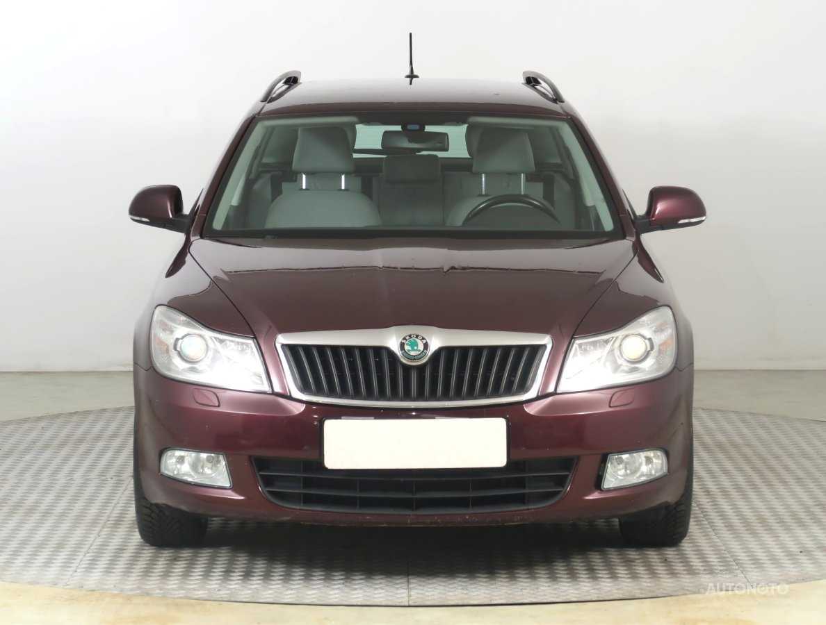Škoda Octavia, 2011 - pohled č. 2
