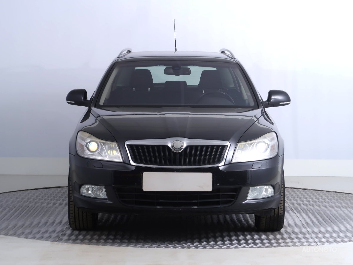 Škoda Octavia, 2009 - pohled č. 2