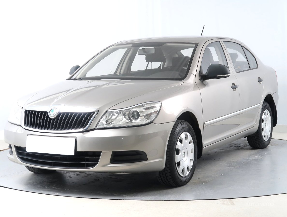 Škoda Octavia, 2012 - pohled č. 3