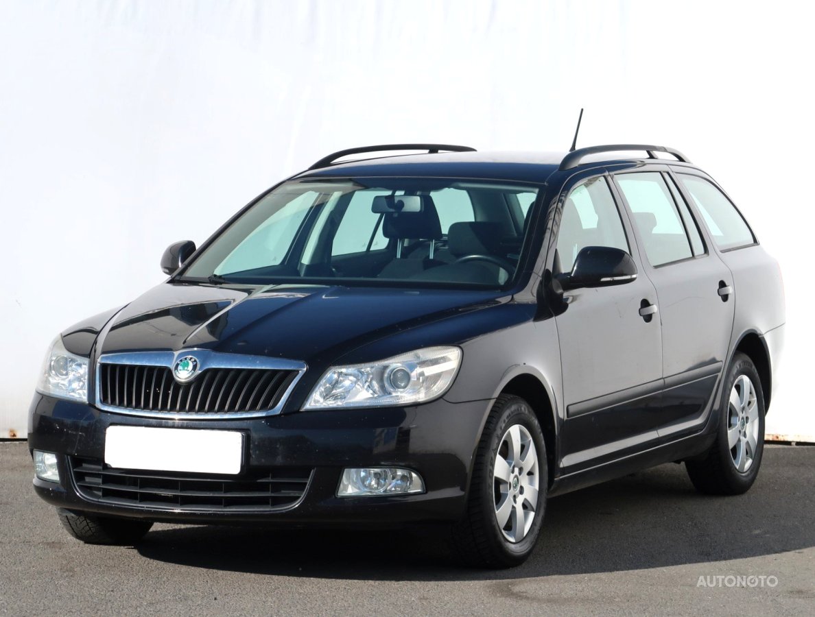 Škoda Octavia, 2011 - pohled č. 3