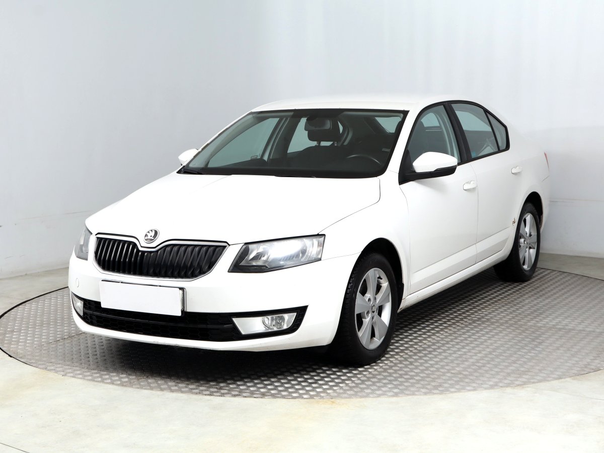 Škoda Octavia, 2013 - pohled č. 3