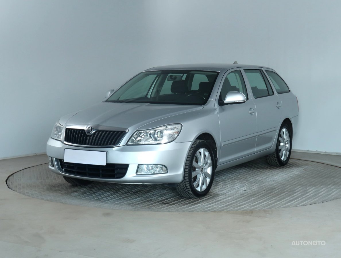 Škoda Octavia, 2011 - pohled č. 3
