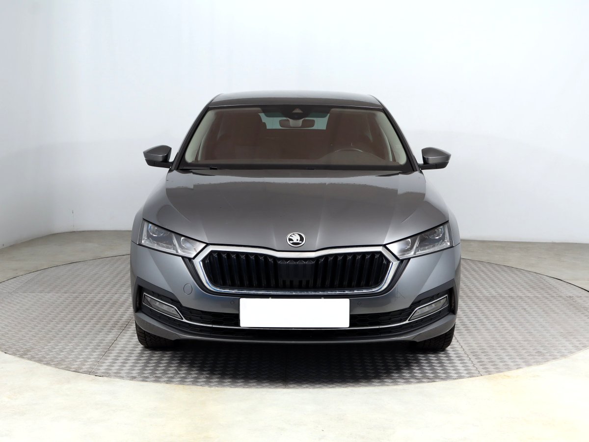 Škoda Octavia, 2023 - pohled č. 2