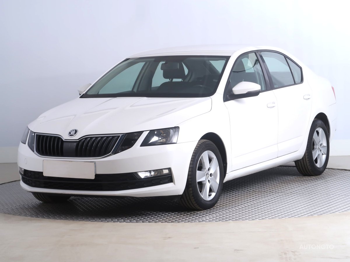 Škoda Octavia, 2017 - pohled č. 3