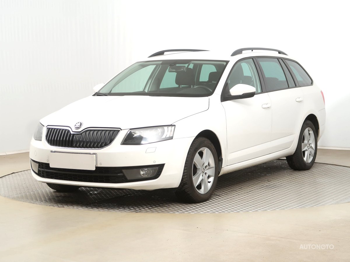 Škoda Octavia, 2013 - pohled č. 3