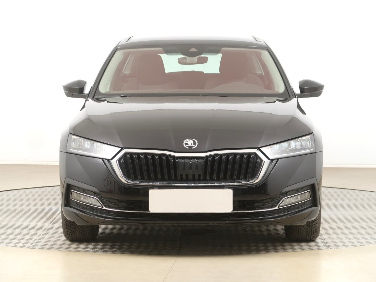 Škoda Octavia, 2024 - pohled č. 2