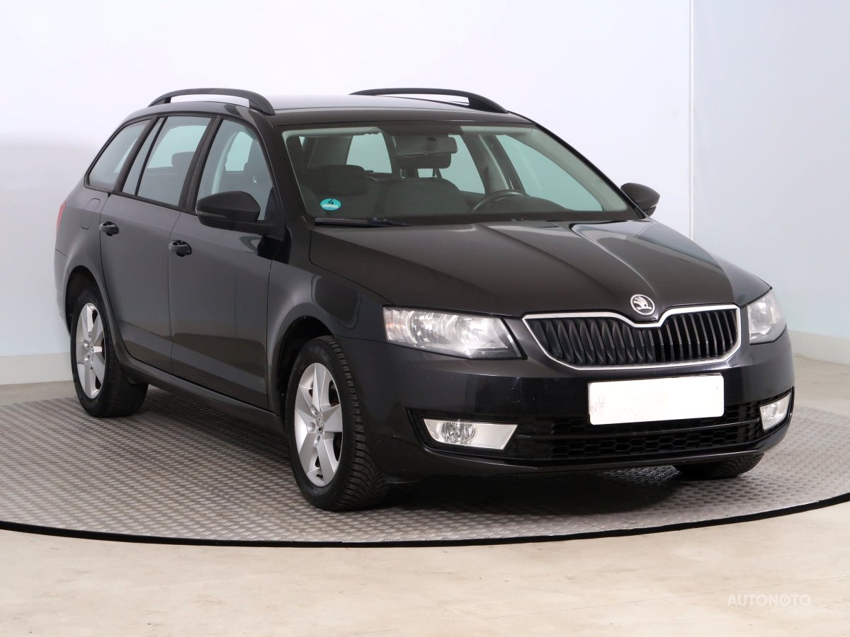 Škoda Octavia, 2013 - celkový pohled