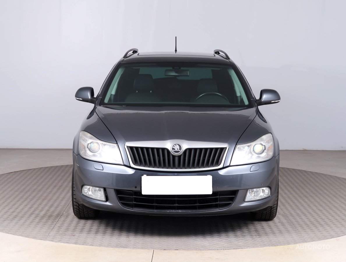 Škoda Octavia, 2010 - pohled č. 2