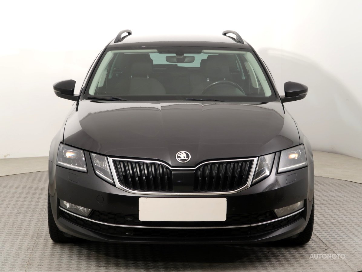 Škoda Octavia, 2018 - pohled č. 2
