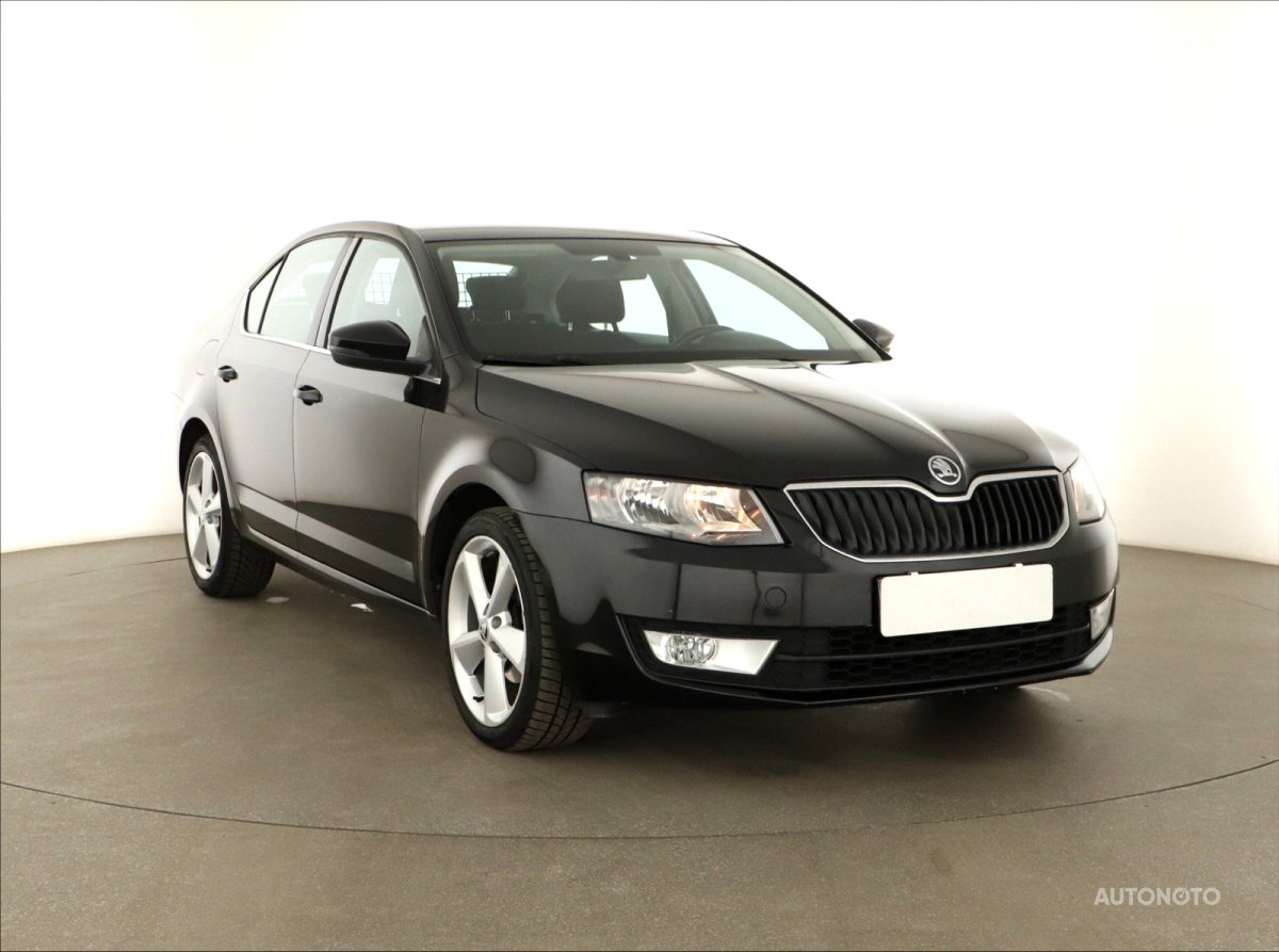 Škoda Octavia, 2013 - celkový pohled