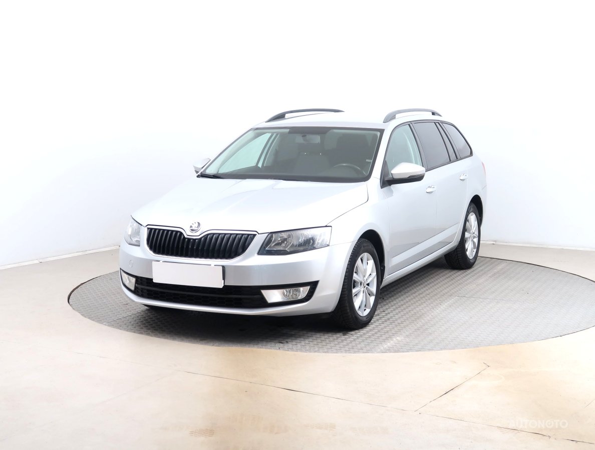 Škoda Octavia, 2015 - pohled č. 3