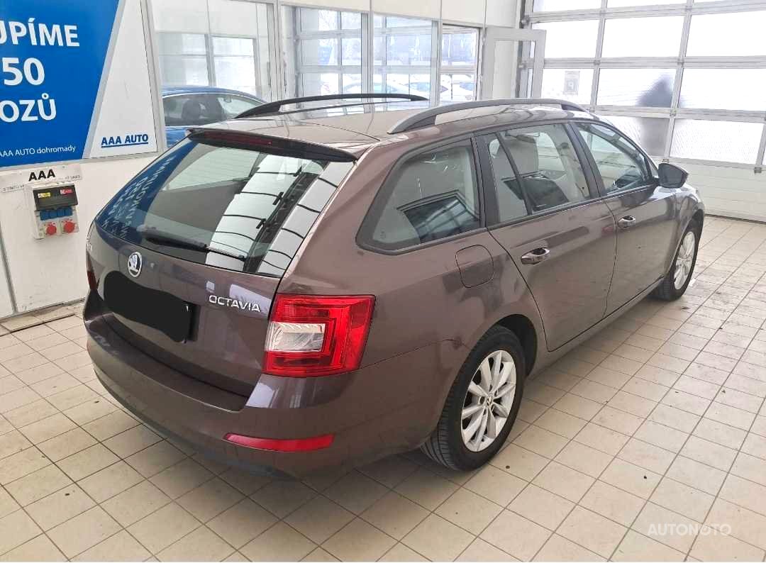 Škoda Octavia, 2015 - pohled č. 2